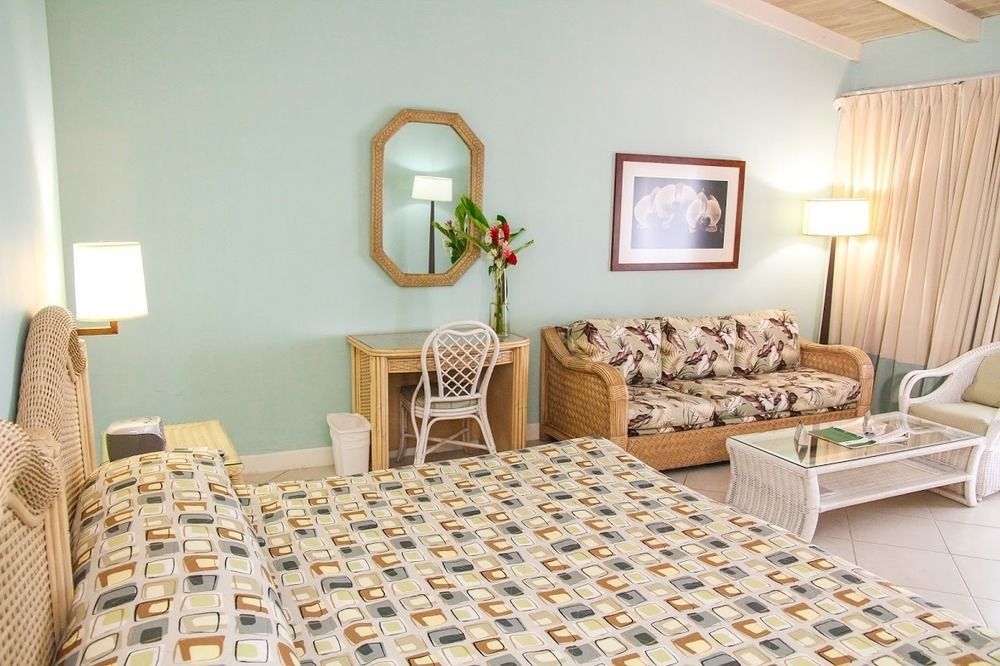 Trade Winds Hotel Dickenson Bay Zewnętrze zdjęcie